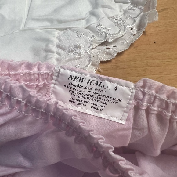 INC Double Seat Panties sz 4 White Eyelet lot of 6 - Picture 3 of 4